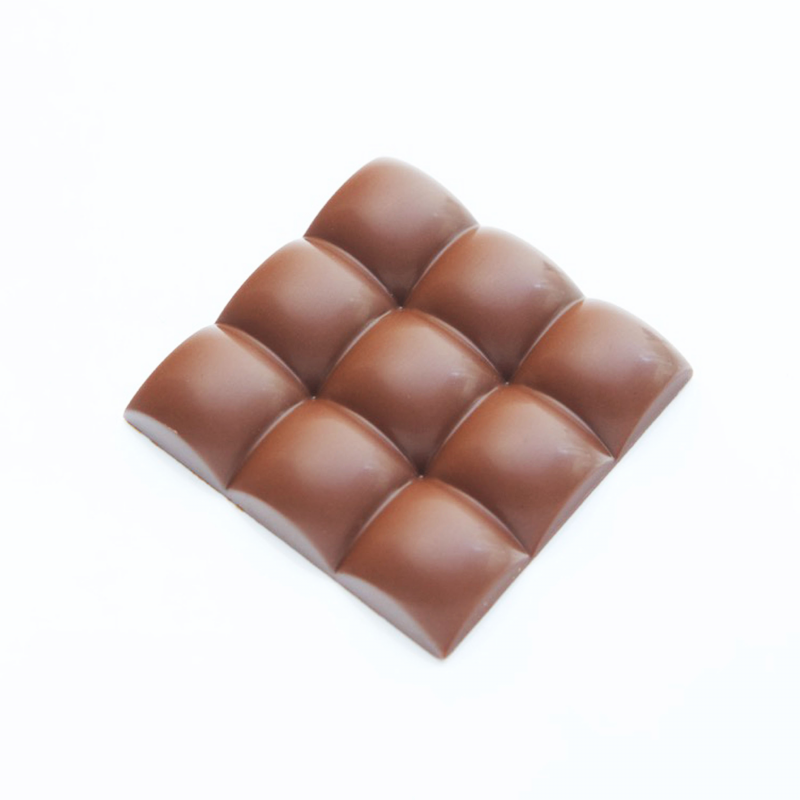 Tablette Fourrée Praliné noisettes & fleur de sel Chocolat au Lait 45%