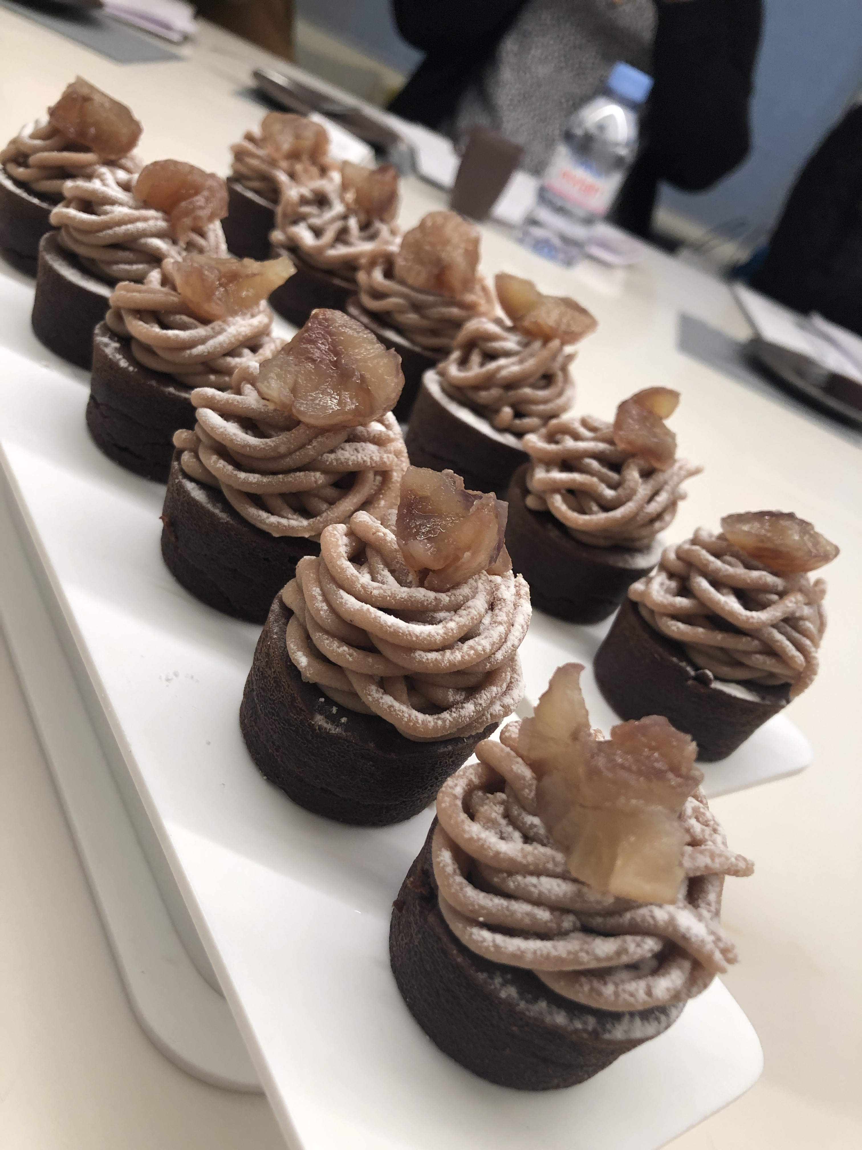 Mini Moelleux A La Chataigne Christophe Michalak La Boutique En Ligne L Patisserie Chocolat Epicerie Cours De Patisserie