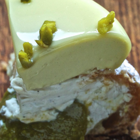 CHOU PISTACHE VANILLE