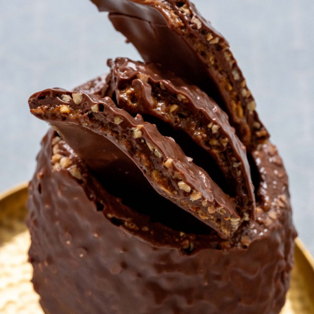 OEUF SIGNATURE ROCHER AMANDE NOUGATINE LAIT 