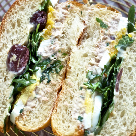 PAN BAGNAT