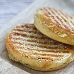 TOASTÉ OIGNONS COMTÉ