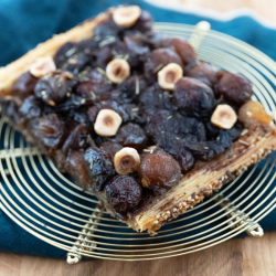 FEUILLETÉ OIGNONS CONFITS