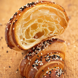 CROISSANT BRETZEL