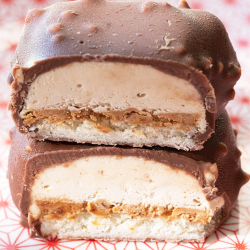 OURSON GIVRÉ PRALINÉ NOISETTE